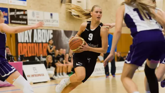 USF Women's Basketball Amalie Langer