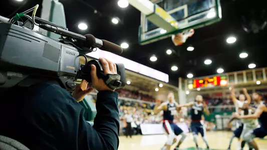 USF-Dons-Mens-Basketball-to-appear-on-ESPN