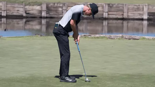 Soren-Lind-USF-Dons-Mens-Golf-WCC-Championships-Putting