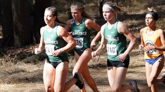 Anna Tait Eve Jensen Josien Scheepens at USF Invitational 8-31-2019