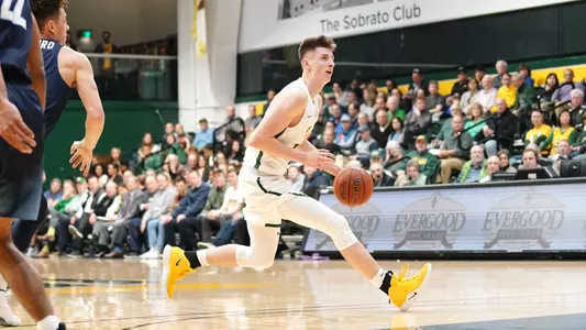 Dzmitry-Ryuny-USF-Dons-Mens-Basketball-vs-San-Diego