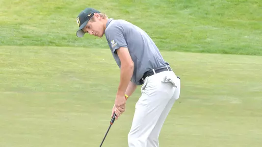 Tim-Widing-USF-Dons-Men's-Golf-NCAA-Regional-putting