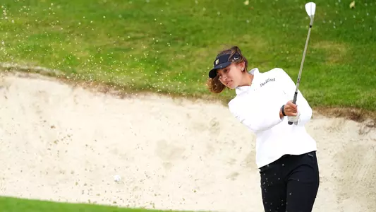 Annika-Borrelli-USF-Dons-Womens-Golf-Bunker