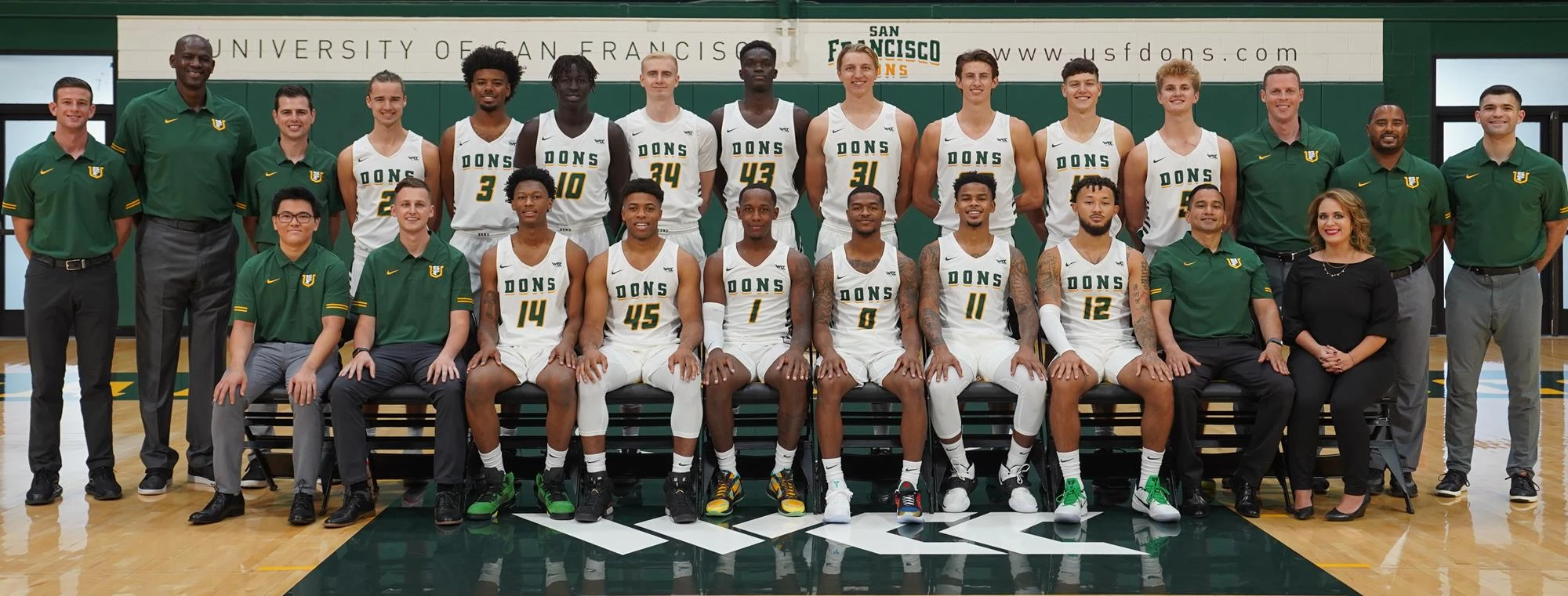 Men's Hoops 2020-21 Team Shot