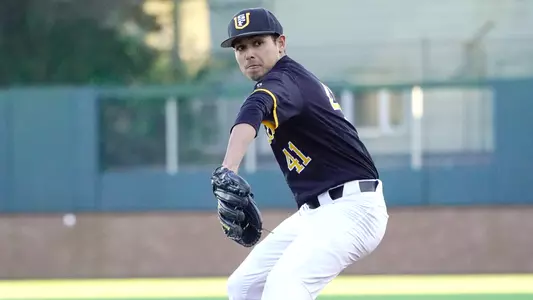 Jessee Barron vs UCD