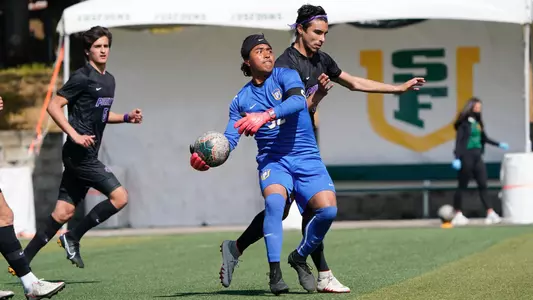 Alejandro Munoz in goal vs Portland