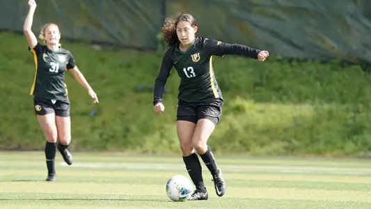 Isabelle Esparza vs. Portland