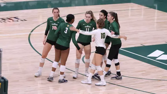 VB Huddle vs. UCSD