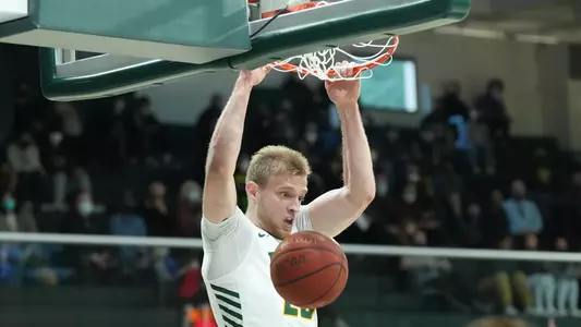 Massalski Dunk vs. USD