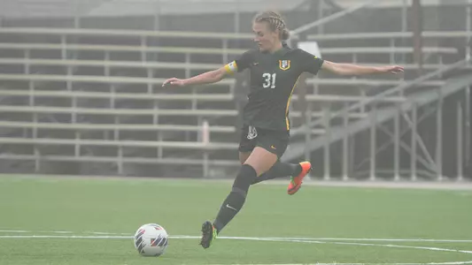 Kenna Roth Action Shot