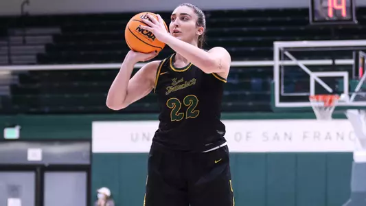 Claudia Langarita Action Shot