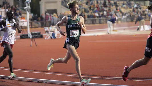 Daniel Maneloveg Action Shot