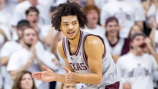 Marcus Williams Clap