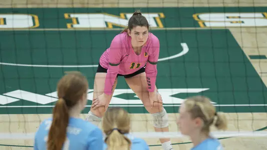 Abby Wadas waiting for a serve