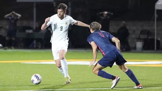 Max Chretien vs. Gonzaga