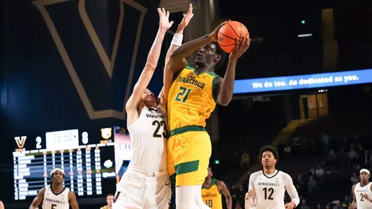 Ndewedo Newbury at Vanderbilt Dec. 2023