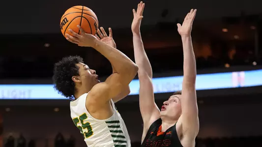 Marcus Williams Driving vs. Pacific WCC Tournament