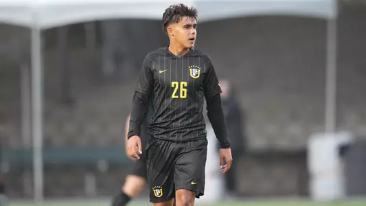 Gabriel Bracken Serra Walking