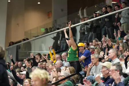 2/4/23: USF MBB vs SCU at War Memorial Gym in the Sobrato Center in San Francisco, CA. Mandatory Credit: Image by Chris M. Leung for USF Dons Men's Basketball.