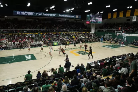 2/4/23: USF MBB vs SCU at War Memorial Gym in the Sobrato Center in San Francisco, CA. Mandatory Credit: Image by Chris M. Leung for USF Dons Men's Basketball.