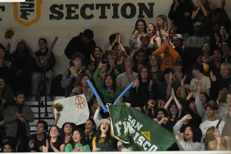 2/4/23: USF MBB vs SCU at War Memorial Gym in the Sobrato Center in San Francisco, CA. Mandatory Credit: Image by Chris M. Leung for USF Dons Men's Basketball.