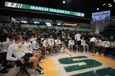 3/13/22: 2022 SONC Polar Plunge at Rio Del Mar Beach in Aptos, CA. Image by Chris M. Leung for KLCFotos.