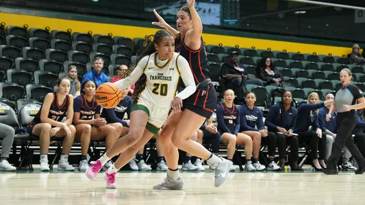 Aya Keita driving to the basket