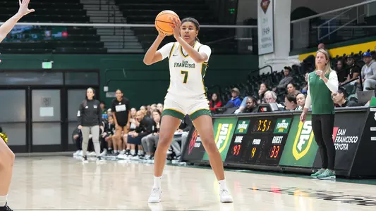 Emma Trawally Porta looking to pass vs. UCSB