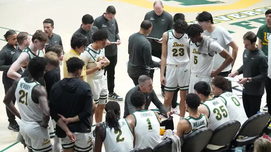 MBB Timeout Huddle vs. Saint Louis