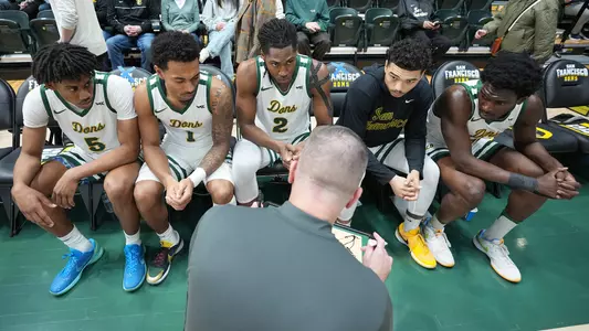MBB Bench vs. Saint Louis