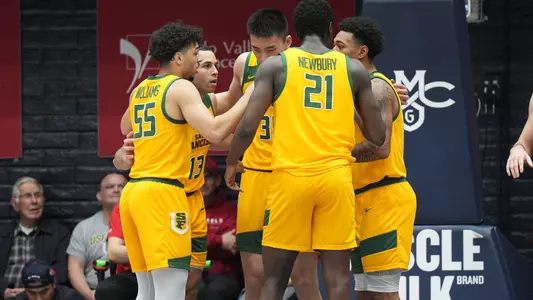 MBB Huddle at Saint Mary's