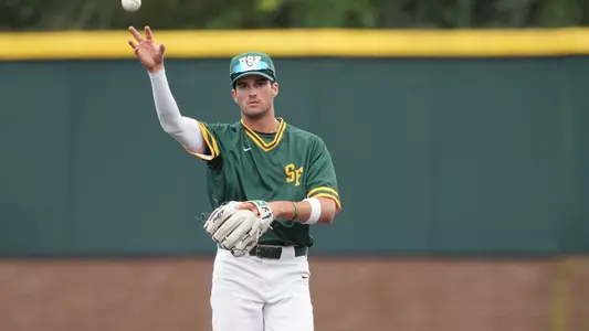 Jimmy Pelletier throwing the ball vs. Saint Peter's