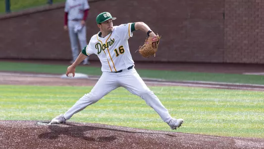 Max Jones pitching vs. Santa Clara