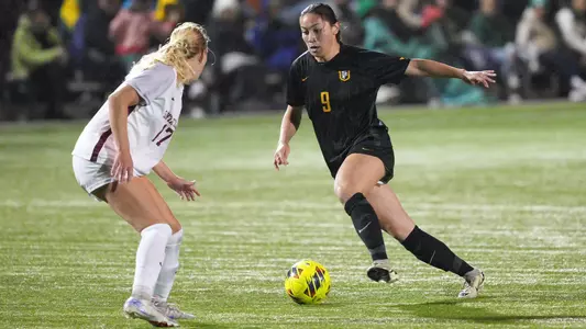 Lindsey Chau vs. Santa Clara Fall 2024