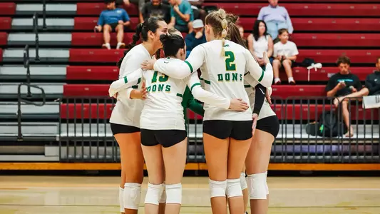 VB huddle at Santa Clara 2025