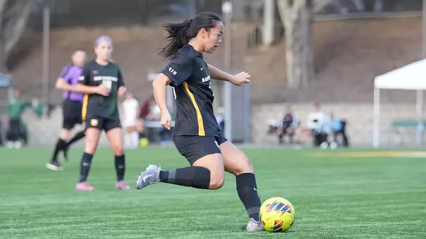 Sydni Yoshida Shooting vs. LMU September 2025