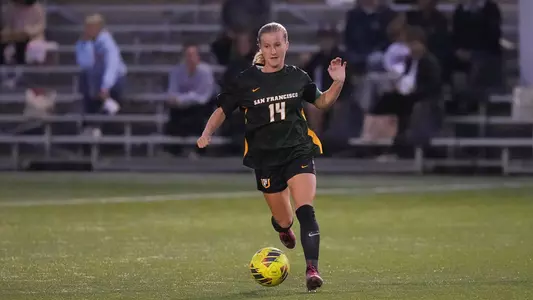 Weissenberg dribbling ball