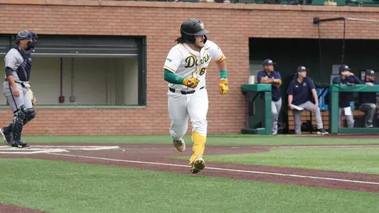 Zack Ramppen rounding first 2024