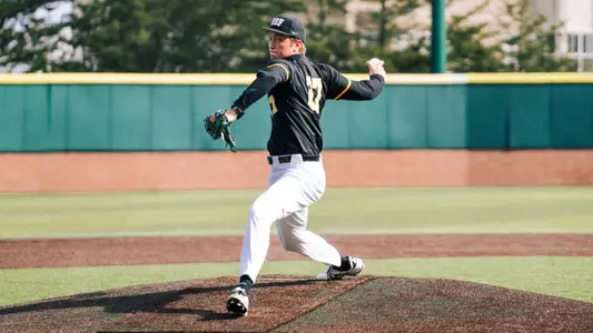 Cal Amborn pitching vs. Sac State