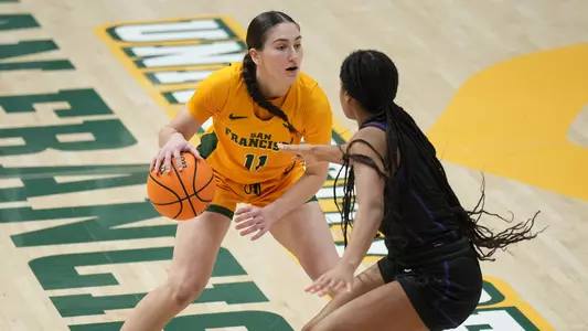 Angie Ziaka dribbling vs. Portland