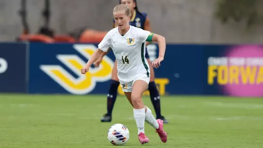 Ellie Weissenberg at UC San Diego