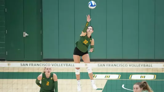 Astrid Puig serving vs. Portland State 2025