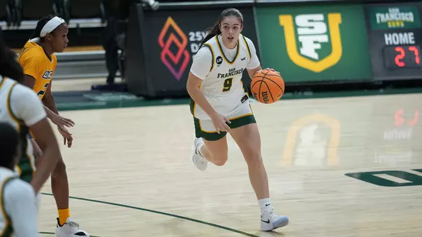 Aina Cargol dribbling vs. UNCG 2025