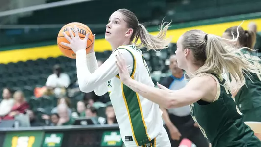 Natasa Tausova looking to score vs. Colorado State 2025