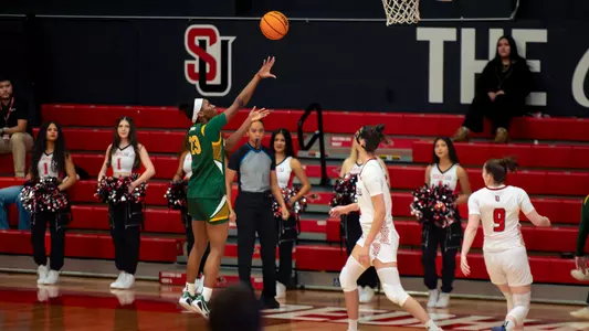 Candy Edokpaigbe floater at Seattle U