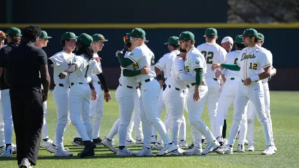 Baseball postgame hugs vs. WIU 2026