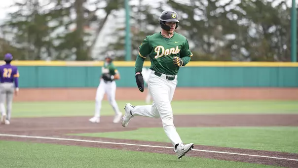 Eddison Esquivel running home vs. WIU 2026