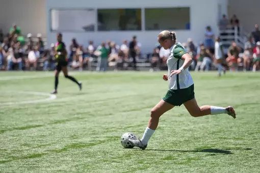 WSOC Olivia Neander Dribbling vs. Oregon August 2026