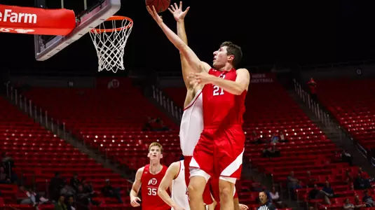 Battin_Riley_MBB_NightWithTheUtes_2019-20_06