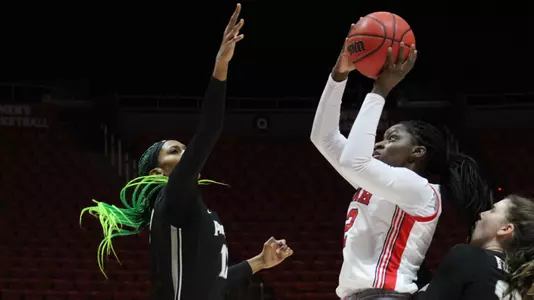 Lola Pendande vs. Providence